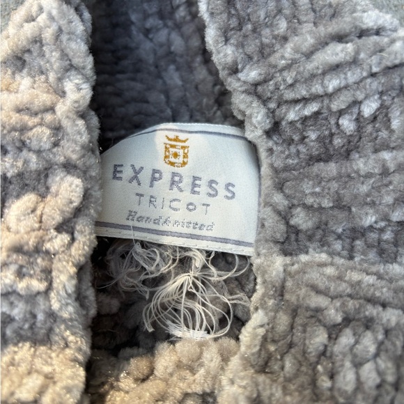 Express Heather Gray Cable Knit Turtleneck Sweater - Picture 3 of 4